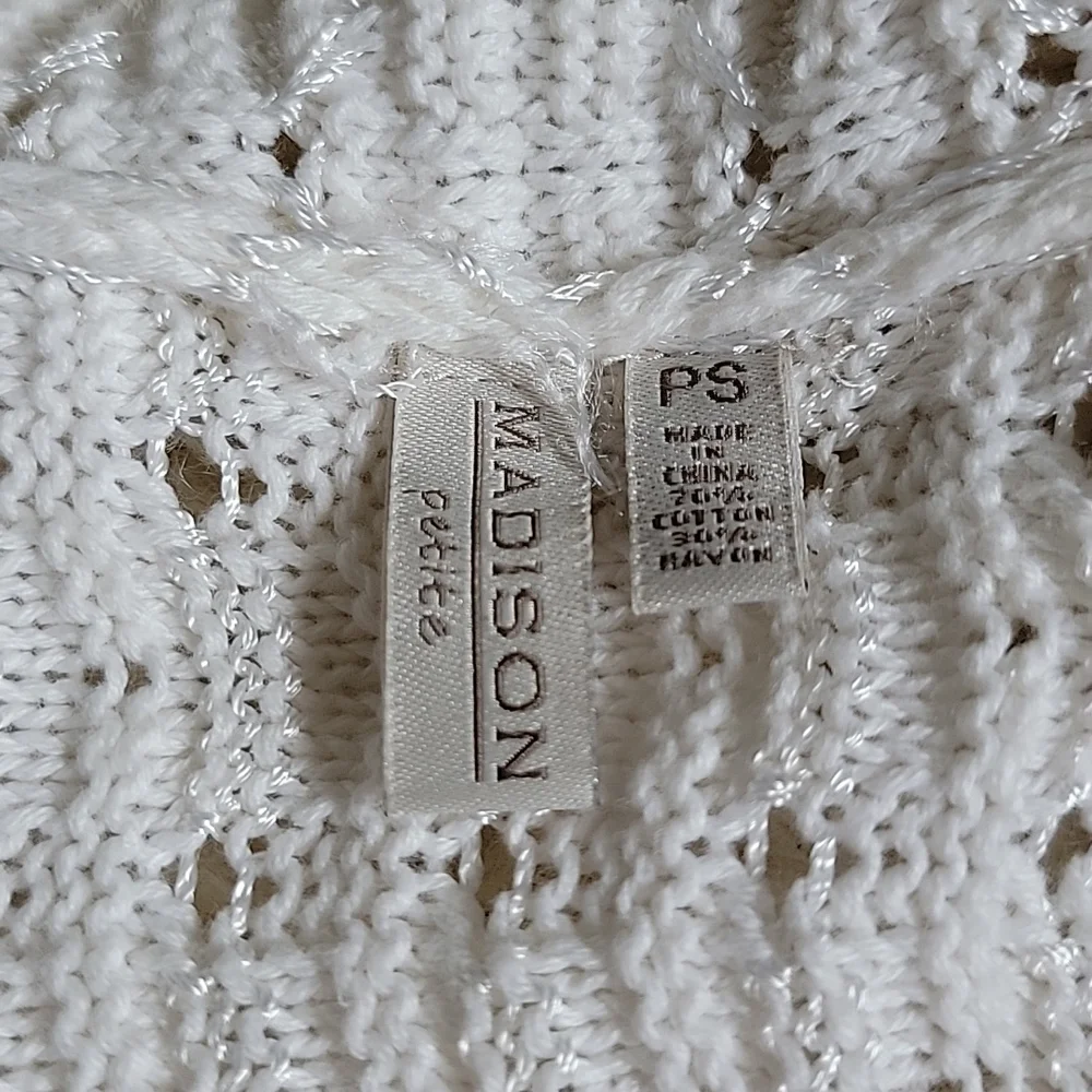 Madison Petite Crochet Open Weave Knit Balloon Sleeve Cardigan with Ruffle Back - Picture 6 of 9
